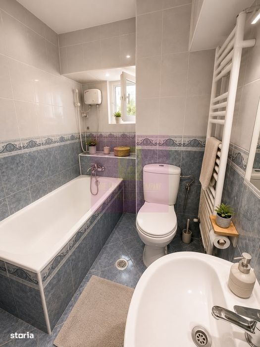 Piata Unirii, Fantani, 5 camere