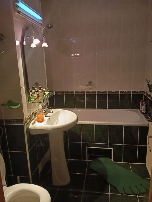 Apartament cu 3 camere de vânzare în b-dul Unirii, Reghin