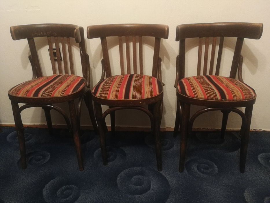 Столове Виенски - много стари