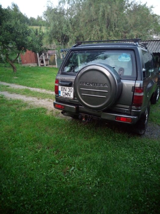 Opel frontera 2.5