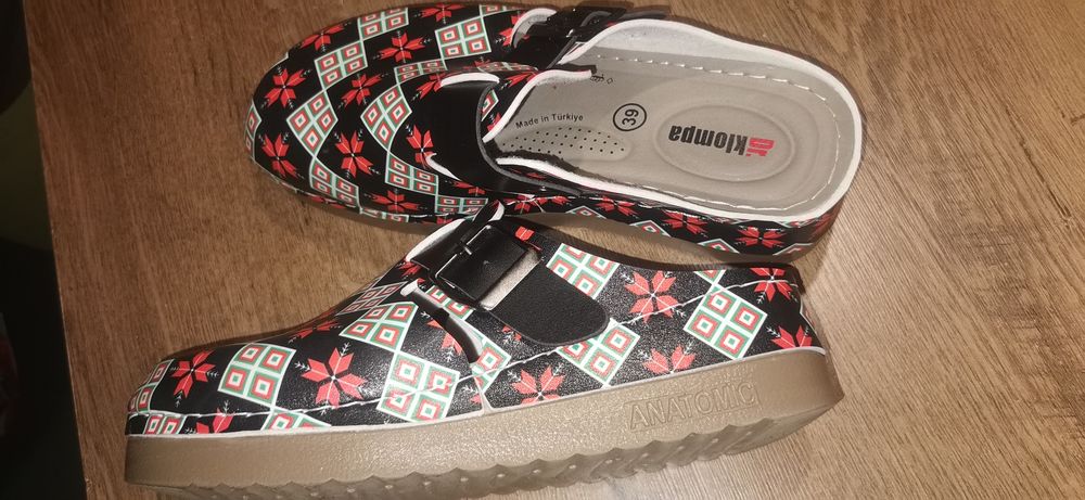 Анатомични  дамски чехли Кломпа