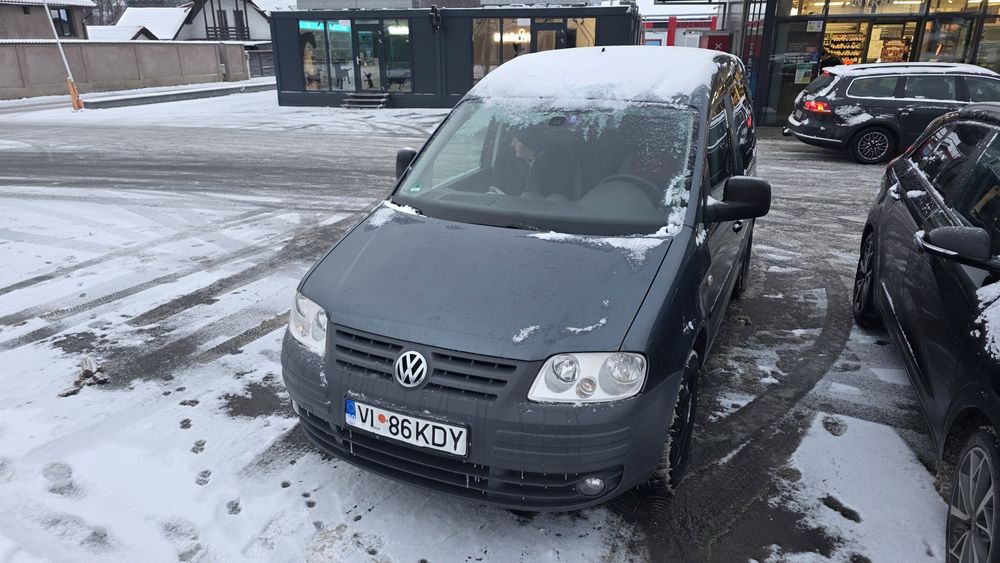Volkswagen Caddy Life 10/2008 – 2.0 CNG + Benzină – 7 Locuri