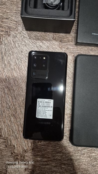 .  Samsung S20 ultra