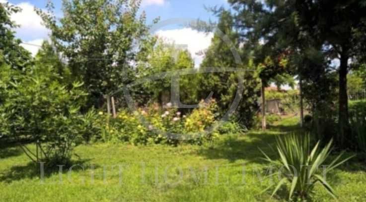 Реф. 3526 Къща с два декара двор с. Правище