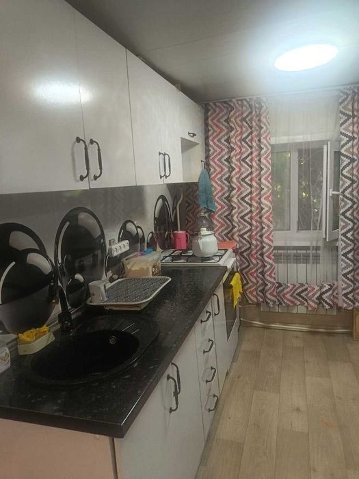Продается Дом в районе центр рынка