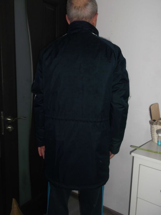 geaca nike lunga - pt. o persoana de 175  cm