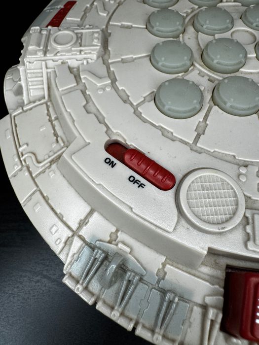Star Wars Millenium Falcon 1997 Електронна игра