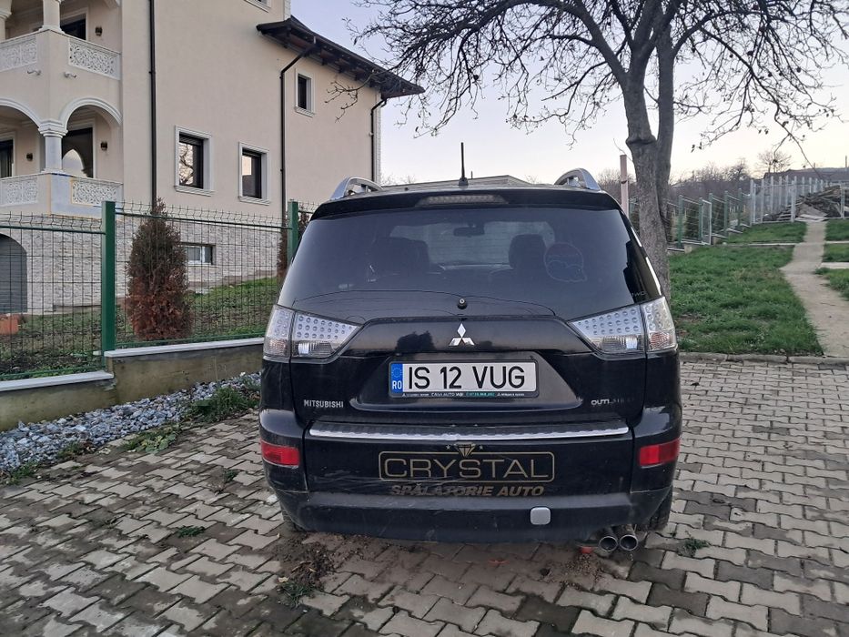 Mitsubishi outlander