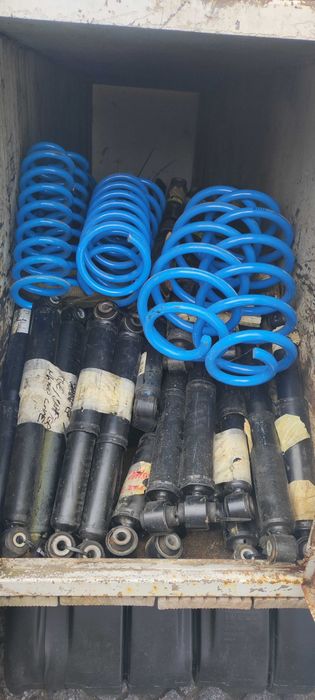 Амортисьори за бусове на едро