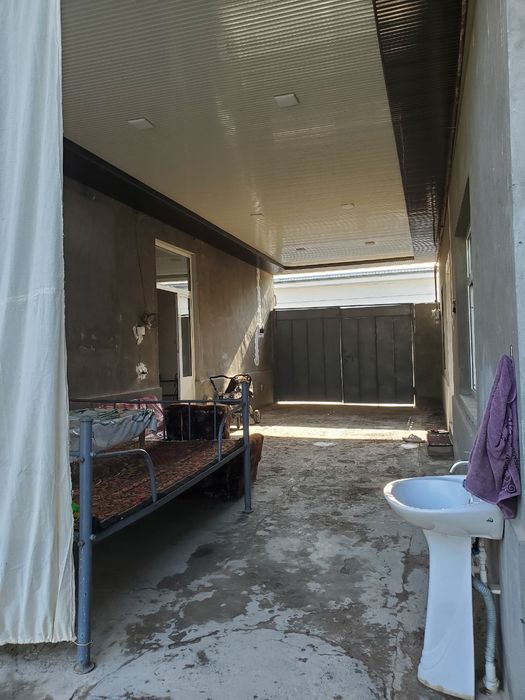 Oltin tepada xovli sotiladi srochna