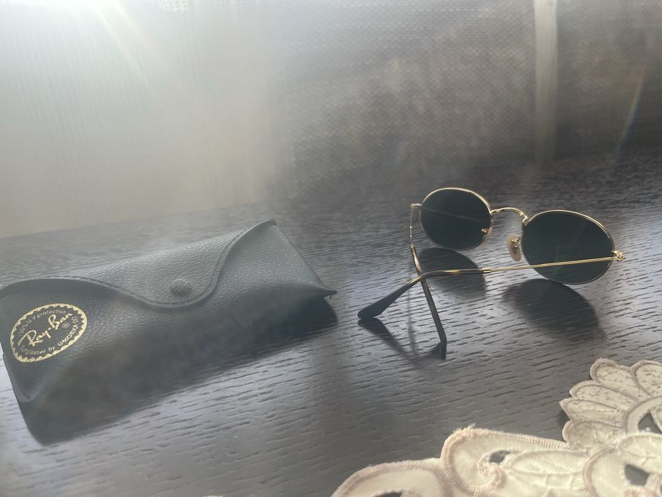 Ray.Ban очилата са чисто нови