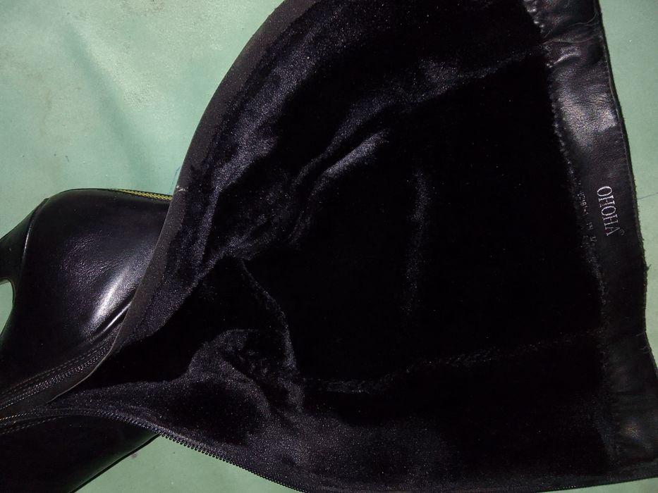 Продам женские сапоги зима