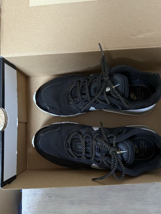 Маратонки / Кецове Nike Air Max 270 React 40,5