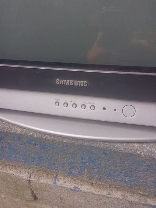 Телевизор Samsung