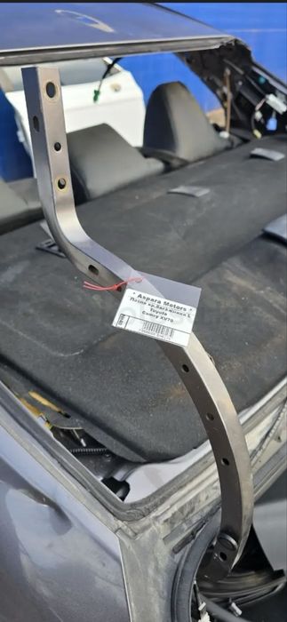 Навес багажника камри 70 (черный)