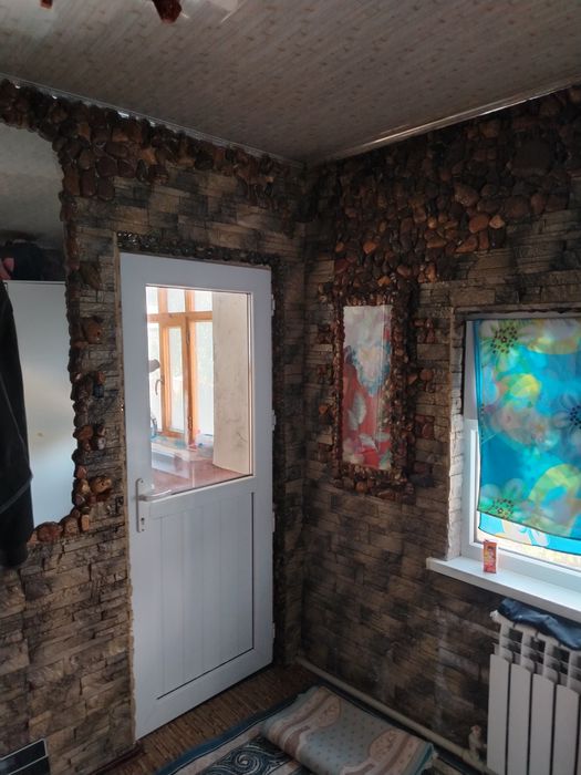 Дом 4 комнатный частный