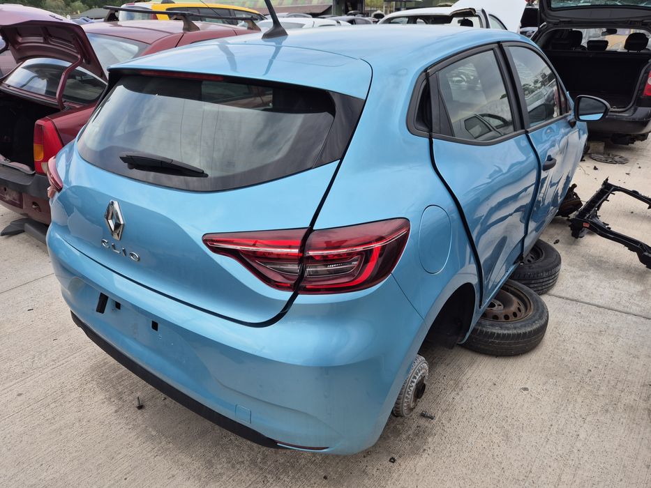 Dezmembram Renault Clio 5 2022 1.0i Benzina SCE