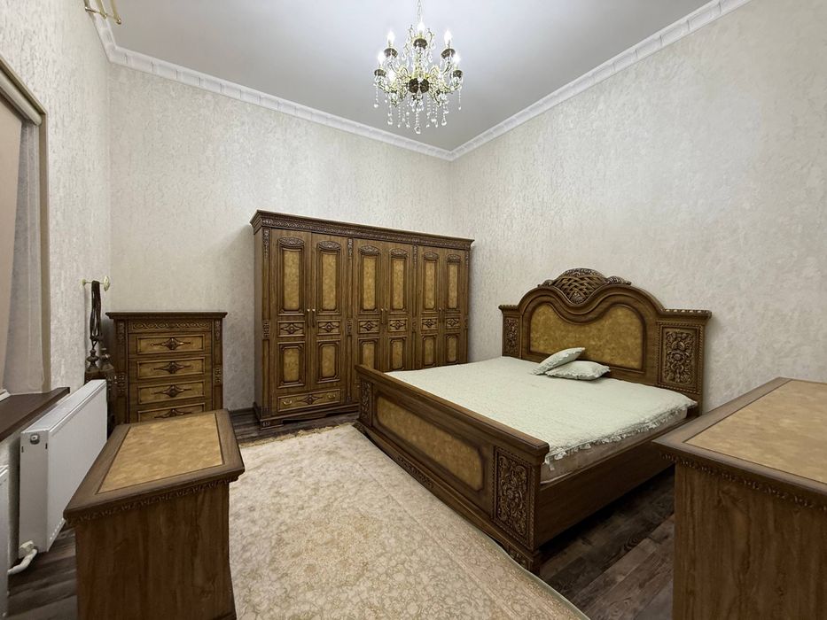 Tayyor 5 sotiqli hovli sotiladi