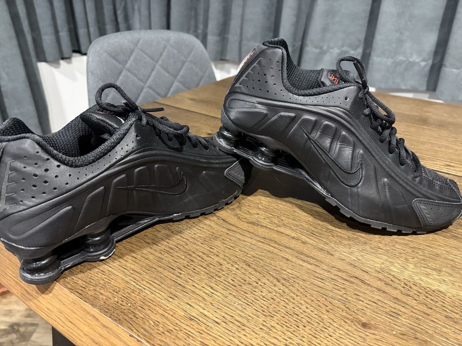 Nike Shox R4 носено само веднъж