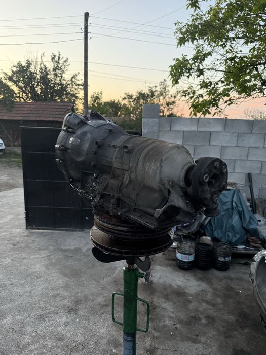 Скоростна Кутия 6hp28 335d