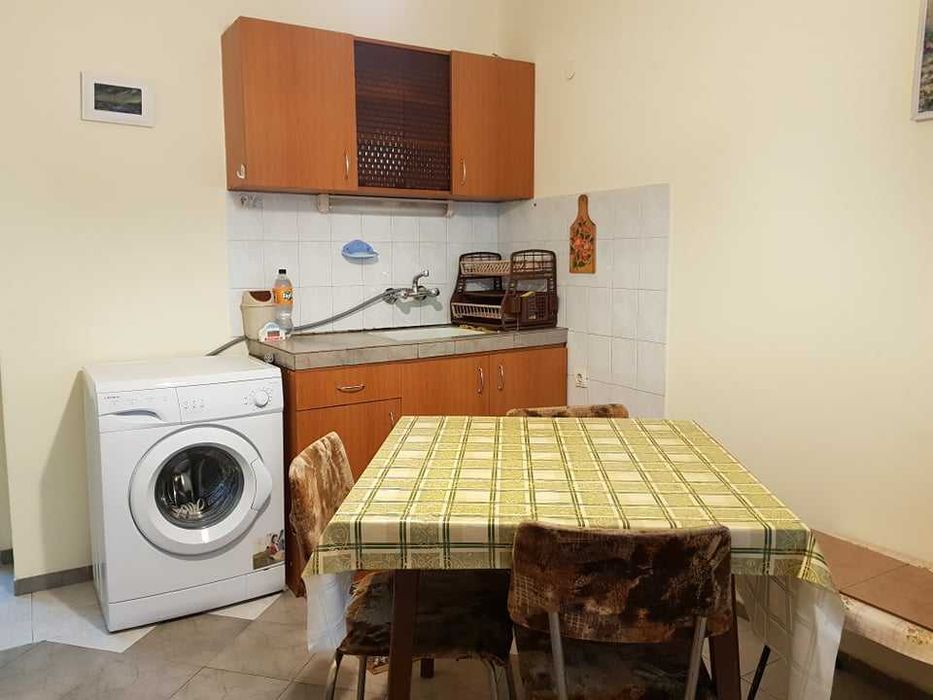 Дава се под наем Двустаен апартамент в Бургас, Възраждане - 44 кв.м за 127.5 € - Снимка #5