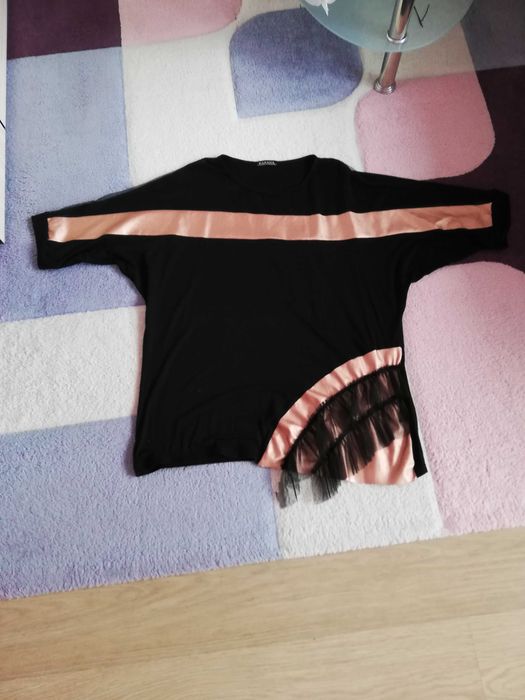 Дамска блуза с къс ръкав