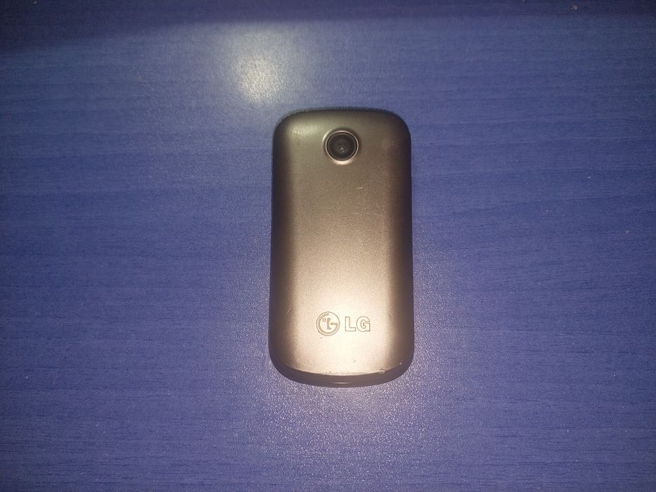 Telefon LG vechi