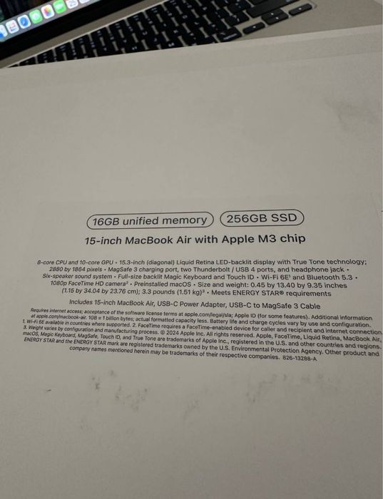 Macbook Air 15 m3 16/256gb