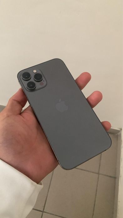 Айфон 12 про макс