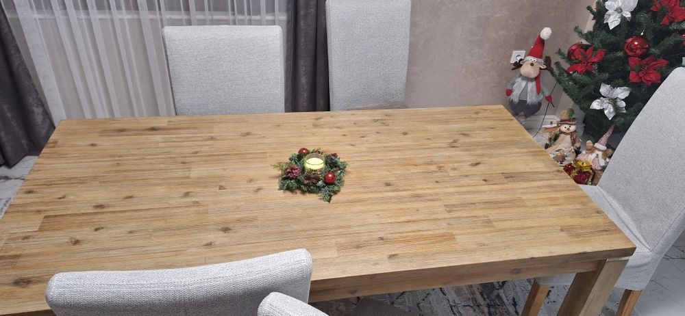 Продавам Трапезна маса