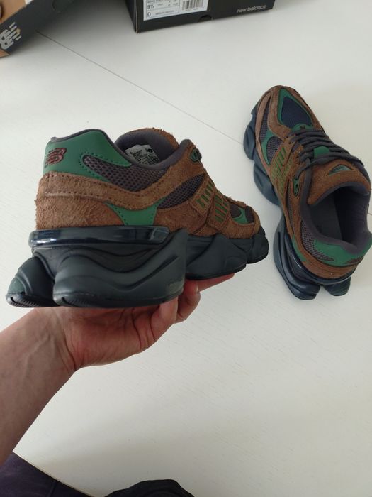 New Balance 9060 Beef and Broccoli