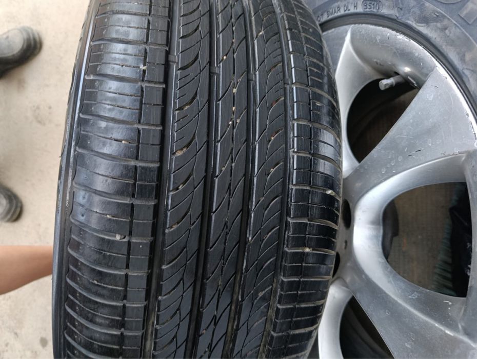 Шины пара корейская Hankook Optima,245,50,18