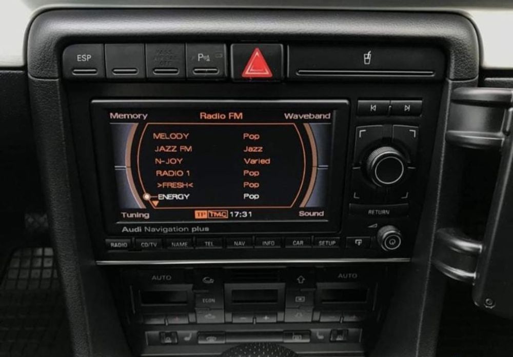 Audi A4 B7 3.0TDI 310 к.с. 4x4 S-Line+ ПОРЪЧКОВА!