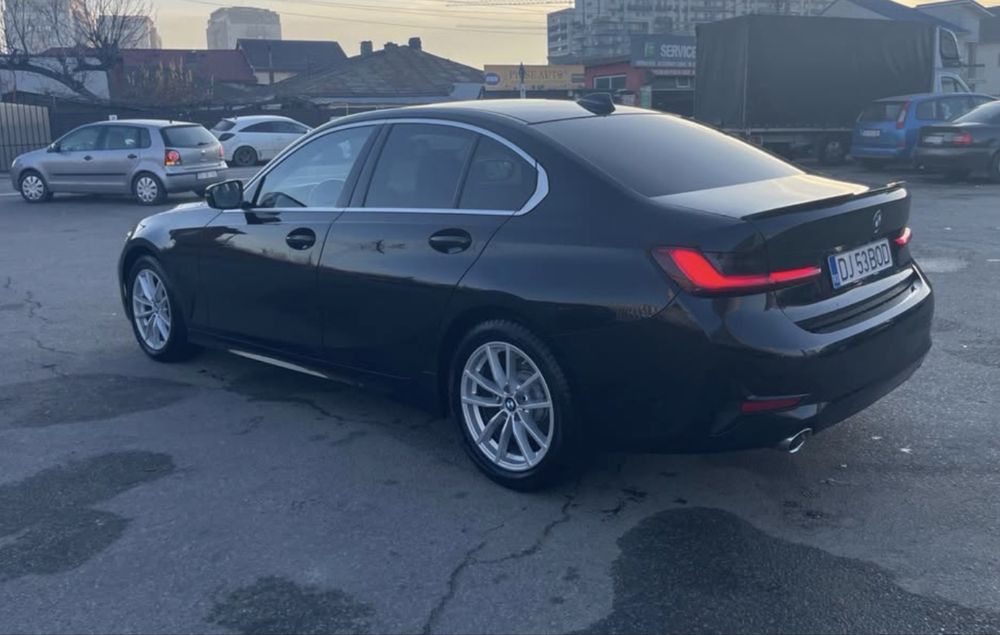BMW Seria 3 2019 — imagine 2
