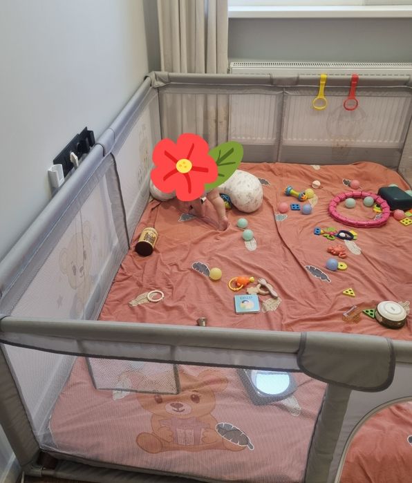 Игровой манеж продам