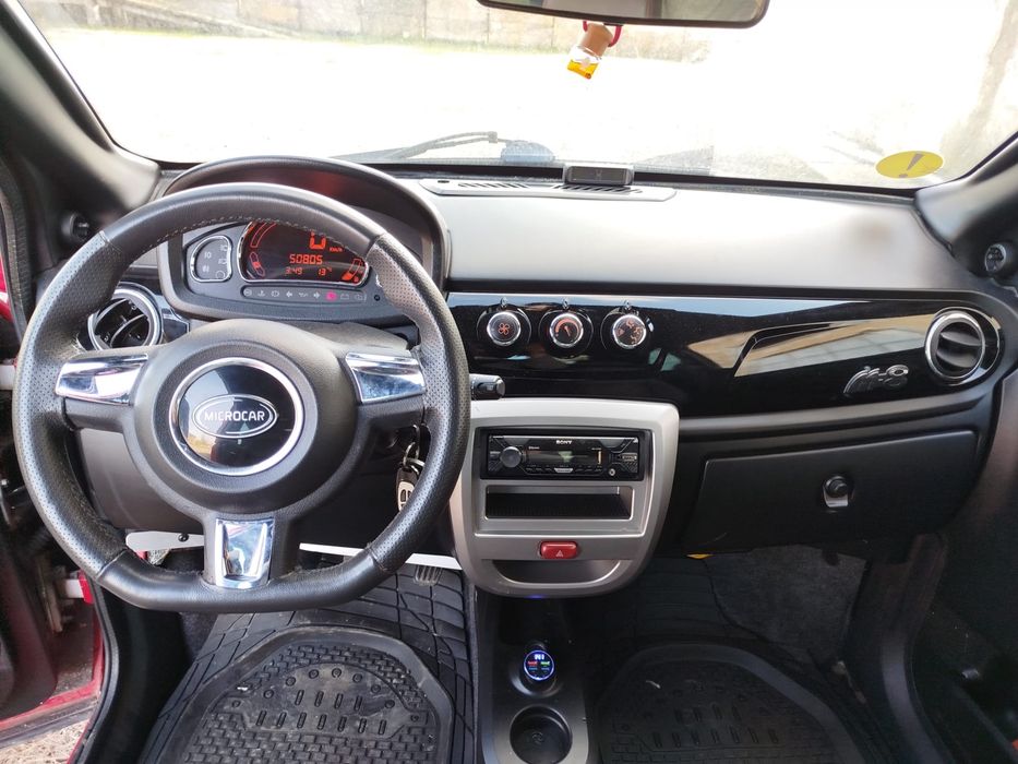 Masina 16 ani Microcar M8