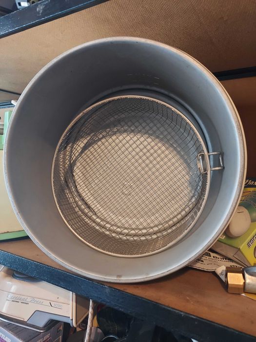 НОВ! Фритюрник Solac Фритюрник Солак на половин цена! Фритюрници Солак