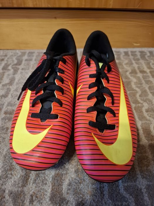 Ghete fotbal copii Nike Mercurial