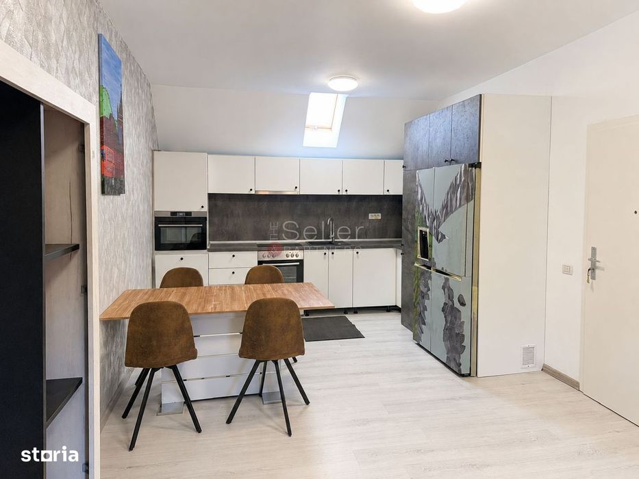 Recent Renovat | Acces la Curte