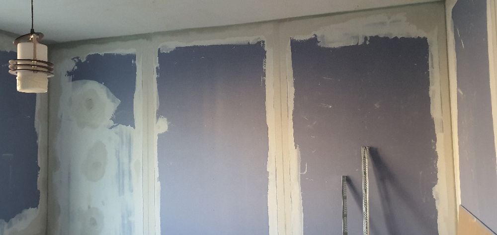 MESERIAȘI/Construcții/Finisaje/Gresie/Granit/Faianță/Rigips Rm-Vâlcea