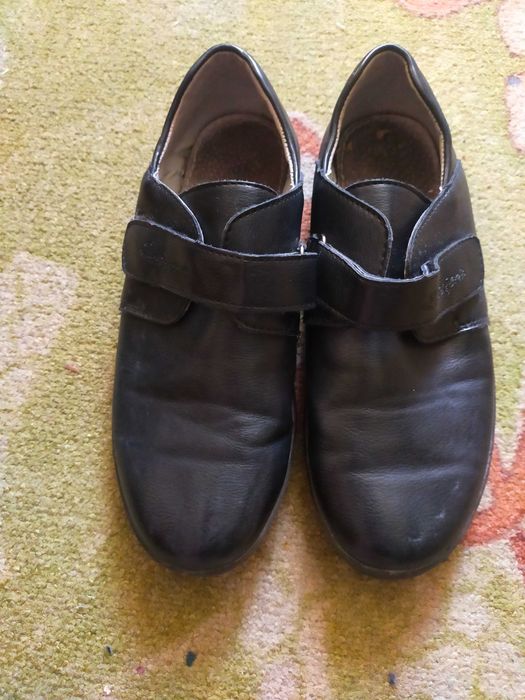 Обувь на мальчика р-р:32