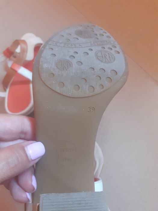 Дамски сандали 39 номер естествена кожа