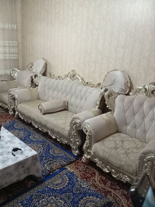 Мехмонхона учун юмшок мебел