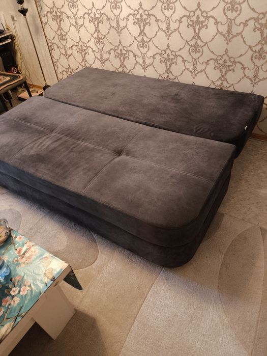 Продам диван покупали за 200000