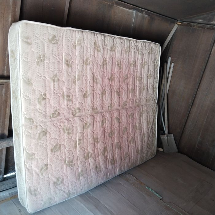 Продам матрас бу