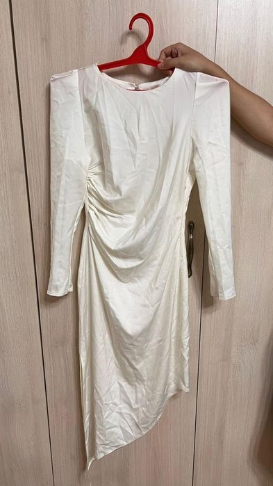 Платья женские новые