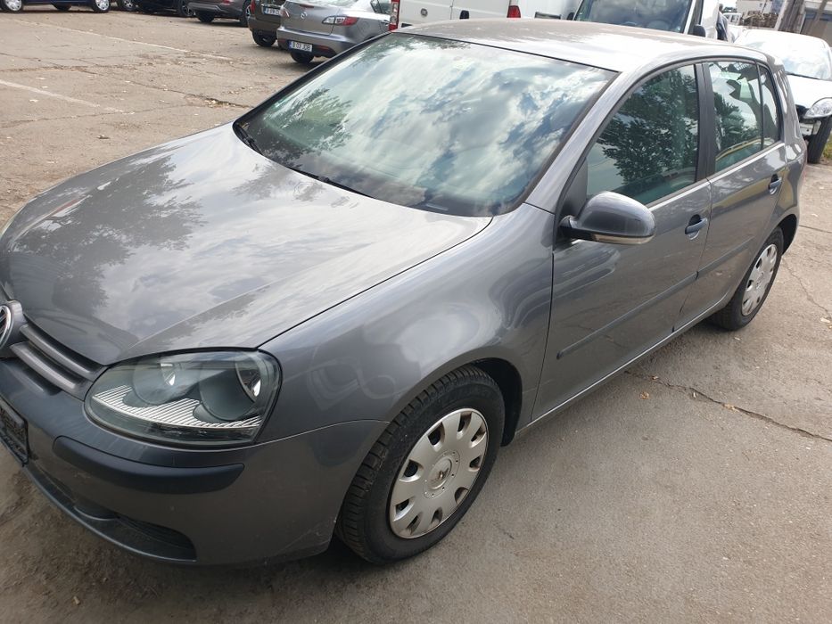 Usa stanga fata spate Usa dreapta fata spate vw golf 5 Bară spate