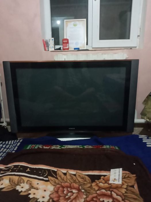 телевизор hitachi