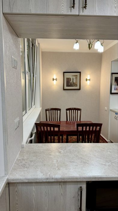 Сдается в аренду уютная 3х комнатная квартина на метро Новза