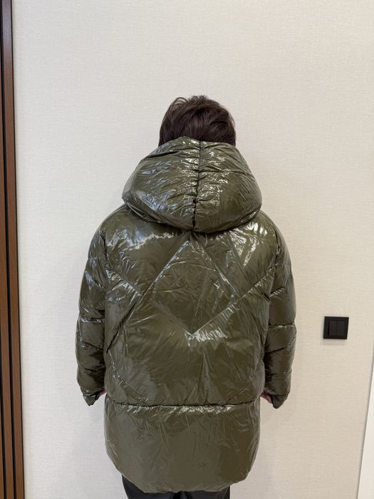 Продам болоньевую куртку